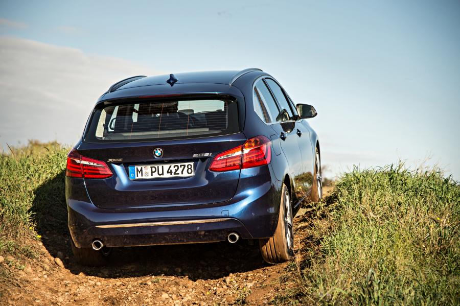  BMW 225i xDrive Active Tourer Luxury Line 2014 года  (фото 6 из 13)